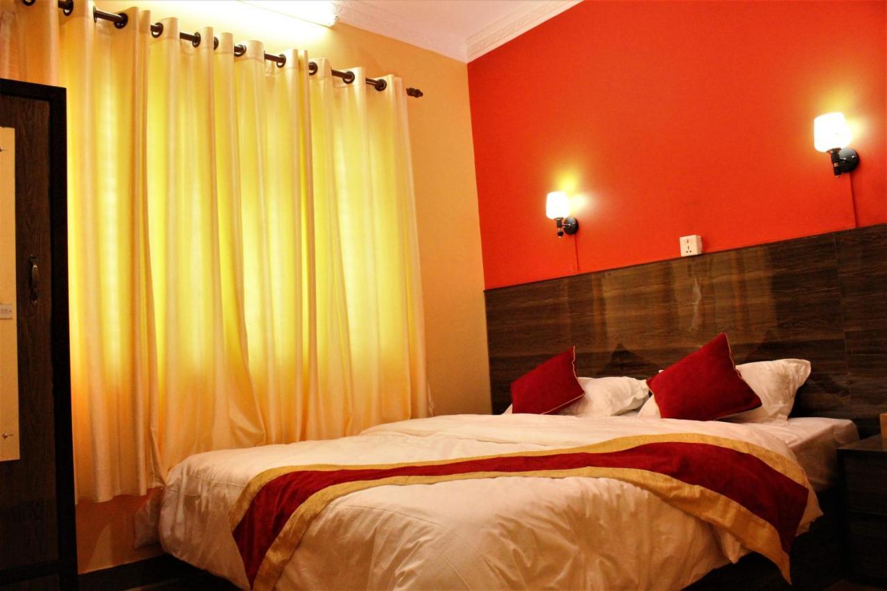 Vista City Hostel Катманду Екстериор снимка
