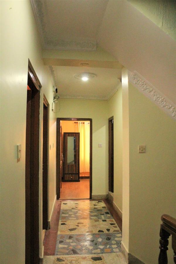 Vista City Hostel Катманду Екстериор снимка