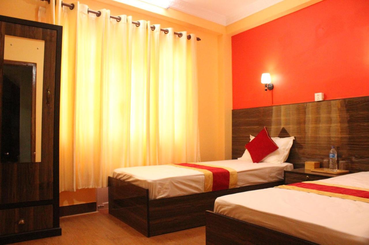 Vista City Hostel Катманду Екстериор снимка